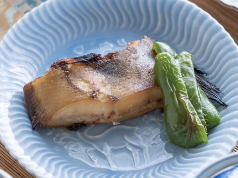 かれいの白みそ漬け焼き【和食・主菜】